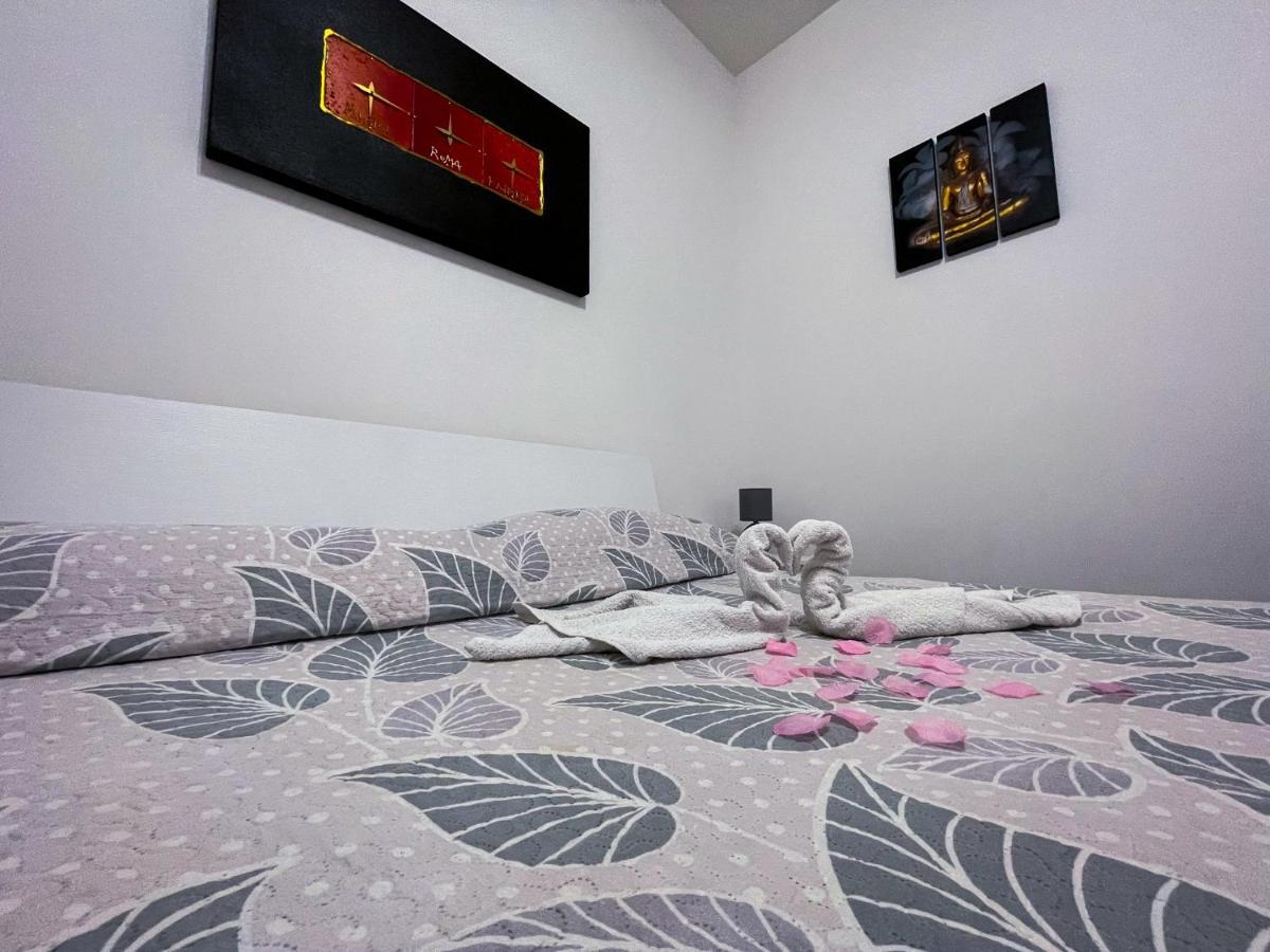 Ferienwohnung Dea Del Salento Lecce Exterior foto